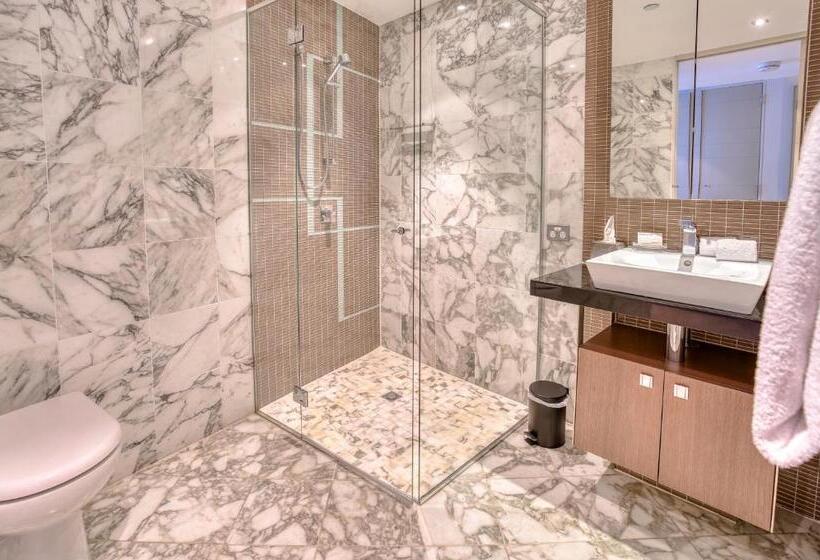 2침실 펜트하우스 아파트, Oceans Mooloolaba