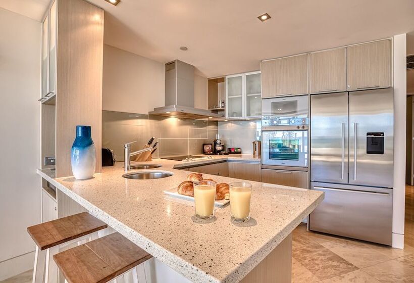 2침실 펜트하우스 아파트, Oceans Mooloolaba