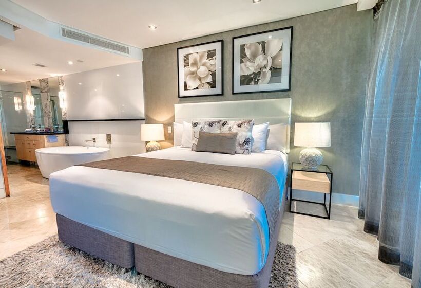 2침실 펜트하우스 아파트, Oceans Mooloolaba