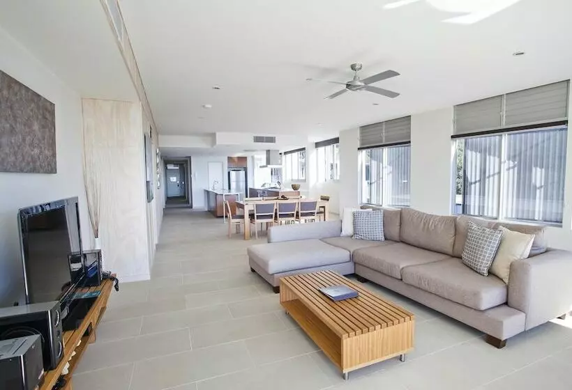 ツーベッドルーム　ヴィラ, Peppers Noosa Resort And Villas