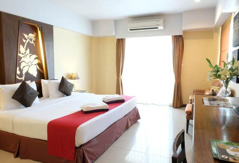 수피리어 룸, Golden Sea Pattaya   Sha Extra Plus