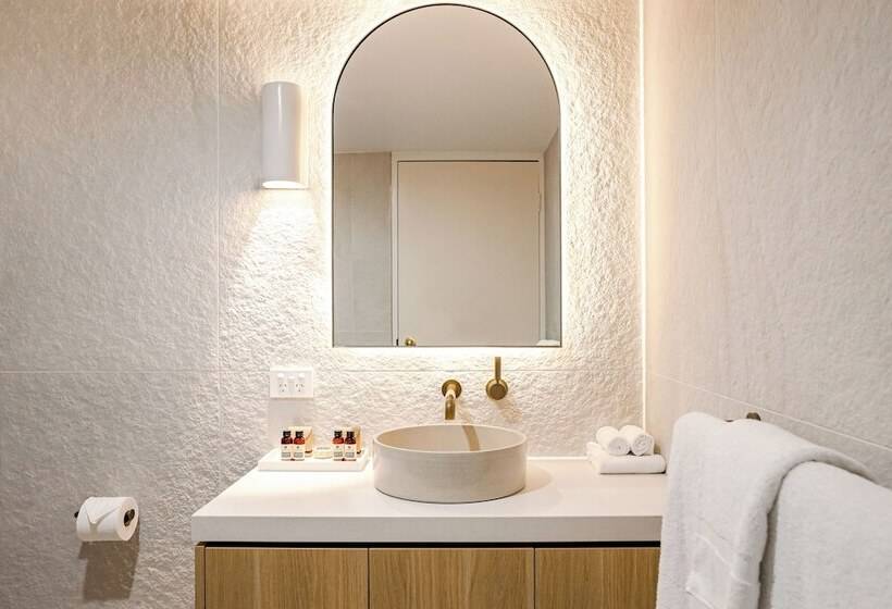 Номер Deluxe, The Lord Byron