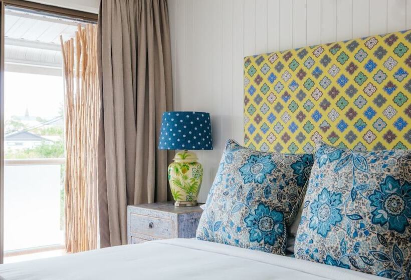 Номер Deluxe, The Lord Byron