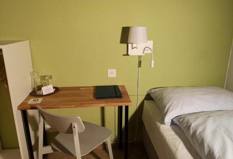 标准单人间, Gasthaus Friedegg