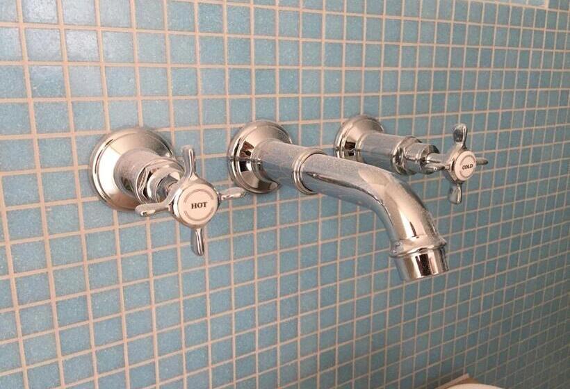 带阳台的豪华间, Gasthaus Friedegg