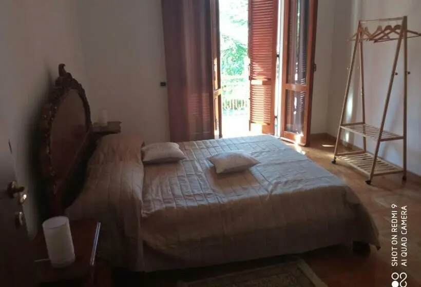 スタンダードルーム, San Casciano