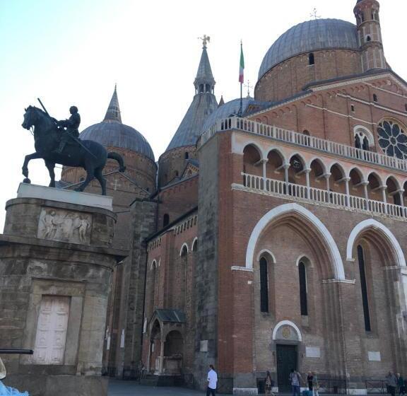 Quarto standard, Ciao Amore