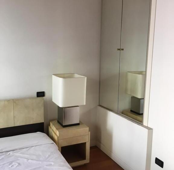 Quarto standard, Ciao Amore