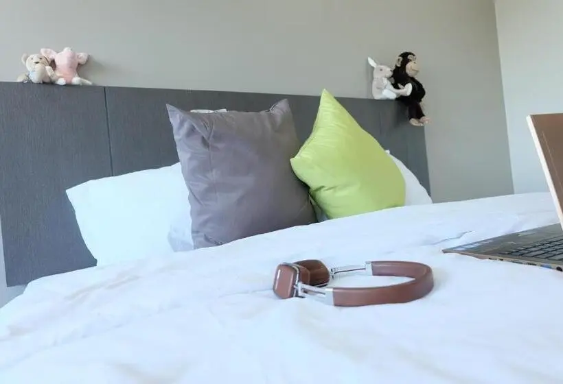 キングサイズベッドのデラックスルーム, Trio Residence Si Racha