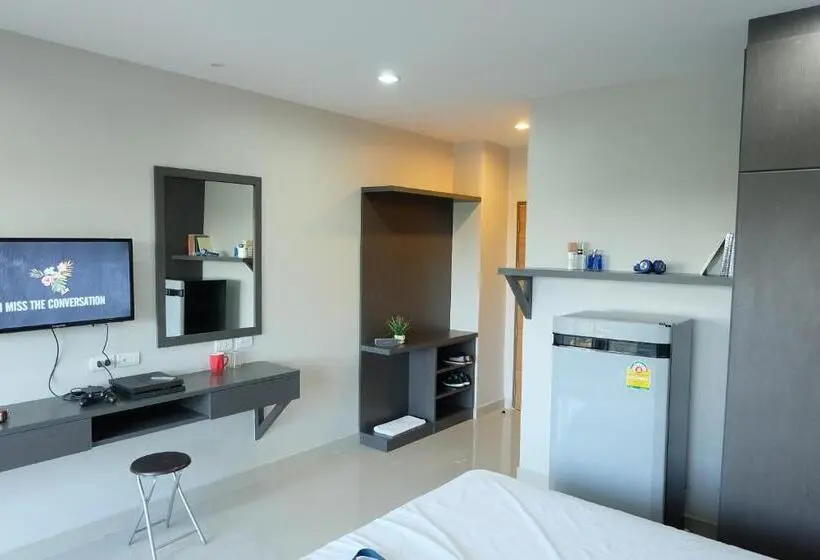 キングサイズベッドのデラックスルーム, Trio Residence Si Racha