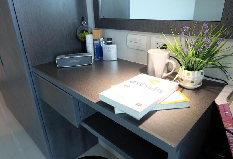 Номер Deluxe Кровать Кинг, Trio Residence Si Racha