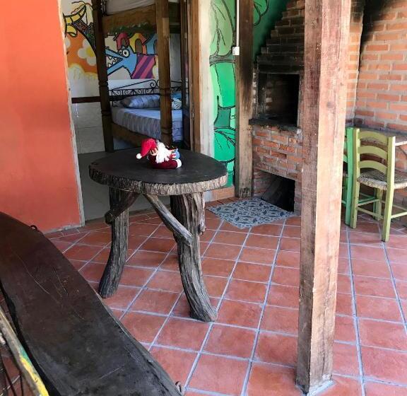 발코니가 있는 4인용 스탠다드 룸, Amarelo Hibisco