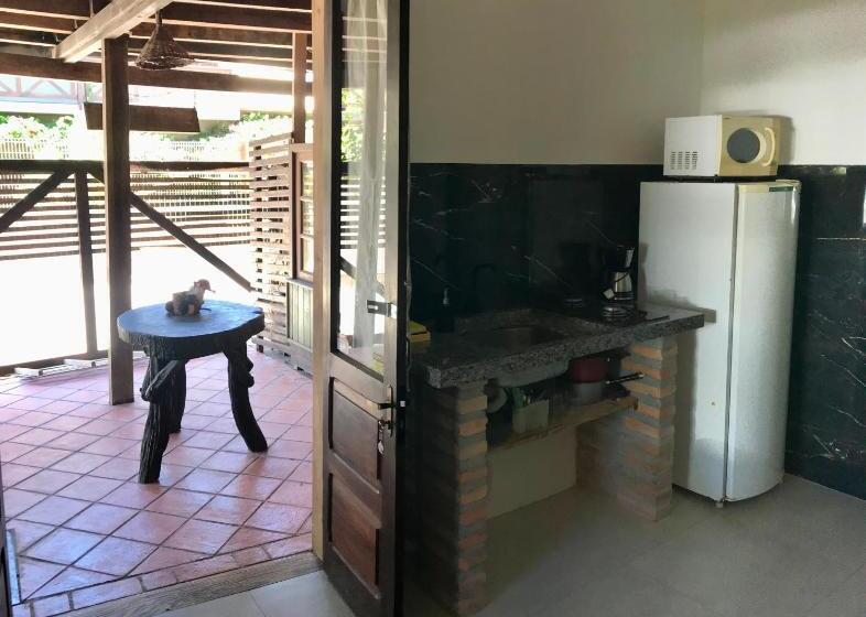 발코니가 있는 4인용 스탠다드 룸, Amarelo Hibisco