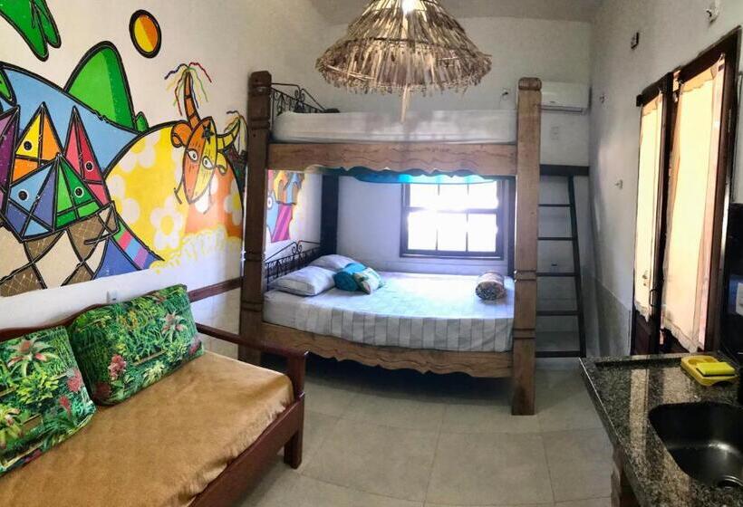 발코니가 있는 4인용 스탠다드 룸, Amarelo Hibisco