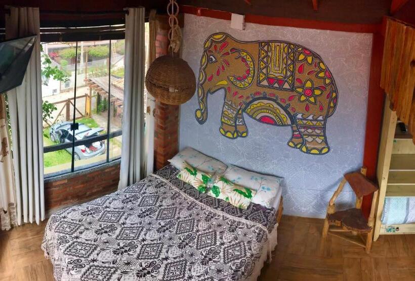 스탠다드 4인용 룸 바다전망, Amarelo Hibisco