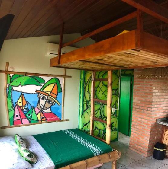 4인용 스탠다드 룸, Amarelo Hibisco