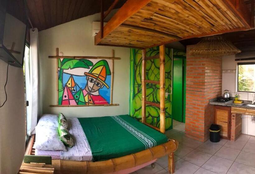 4인용 스탠다드 룸, Amarelo Hibisco