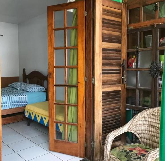 스탠다드 스튜디오, Amarelo Hibisco