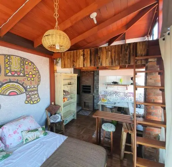 景色の見えるスタンダード４人部屋, Amarelo Hibisco