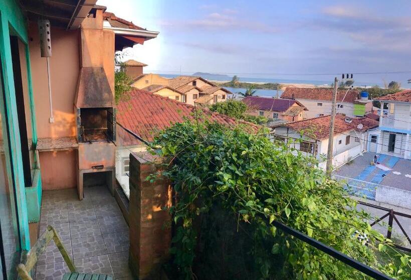 4인용 스탠다드 룸, Amarelo Hibisco