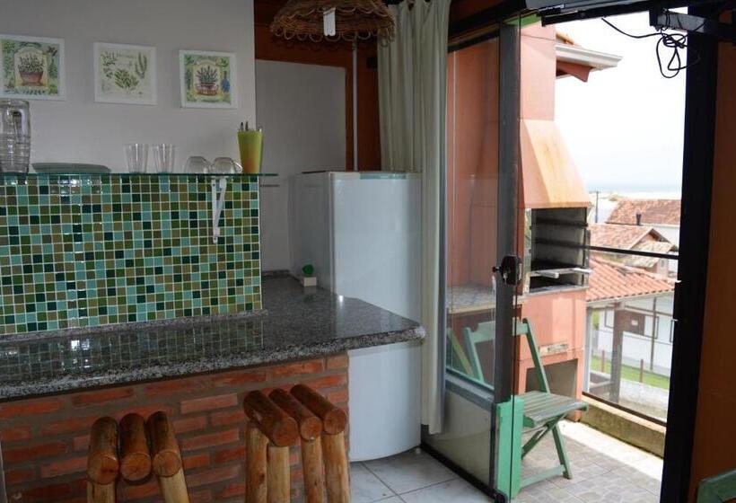 4인용 스탠다드 룸, Amarelo Hibisco