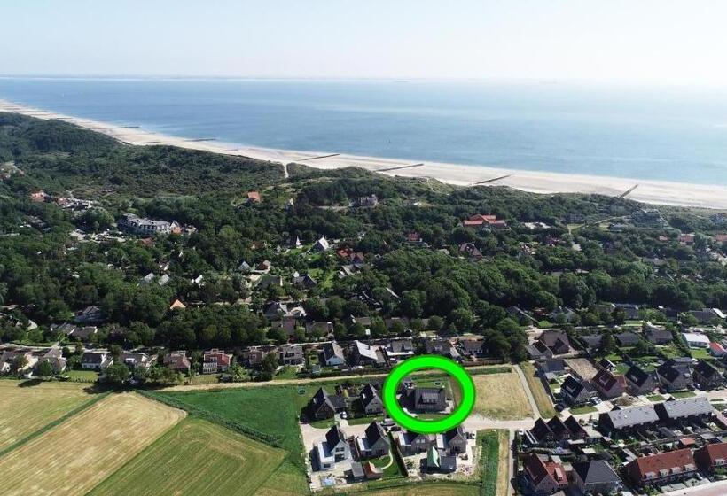 デラックスルーム, Villa Zuiderduin