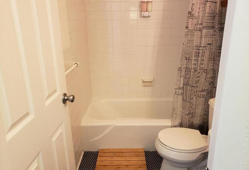 １ベッドルームペントハウスアパート, Blue Penthouse In The City