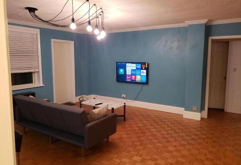 １ベッドルームペントハウスアパート, Blue Penthouse In The City