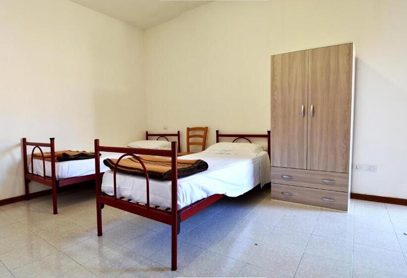 חדר סטנדרט, Ostello Del Parco Di Monte Cucco