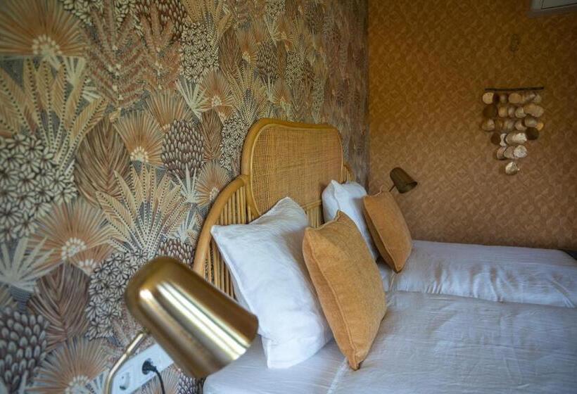 اتاق استاندارد با تراس, Tweezeven