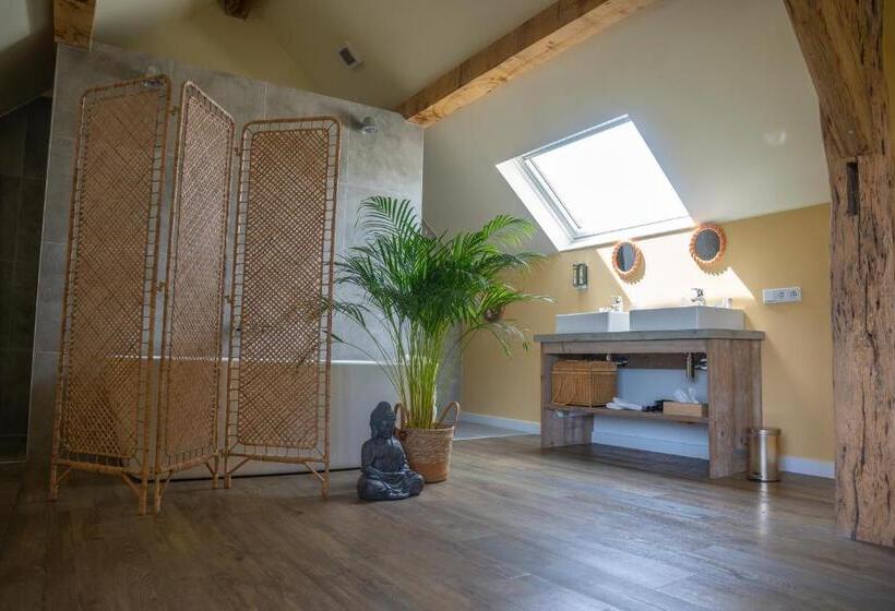 سوییت با چشمانداز باغ, Tweezeven