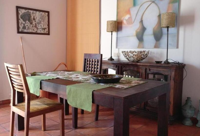 Дом 3 Спальни, Country Club   Sto Estevao