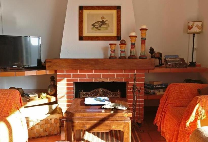 Дом 3 Спальни, Country Club   Sto Estevao