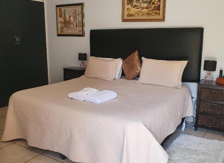 Номер Комфорт, New Beginnings B&b