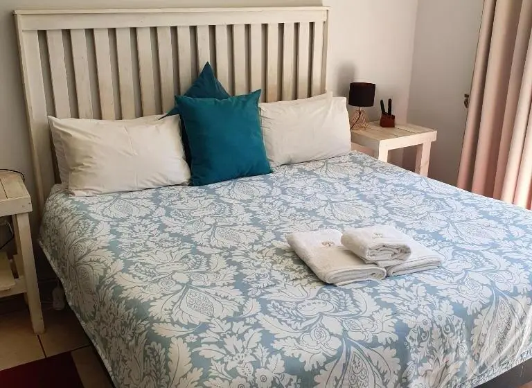 コンフォートルーム, New Beginnings B&b