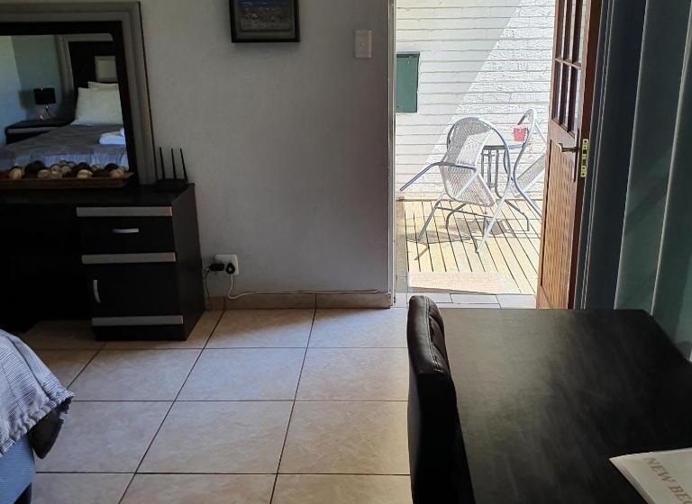 חדר קלאסי מיטת קינג סייז, New Beginnings B&b