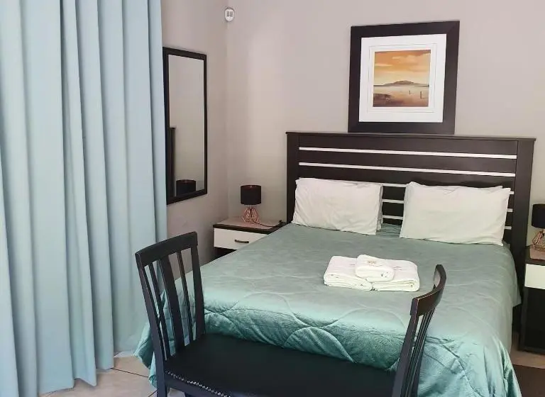 デラックスルーム, New Beginnings B&b