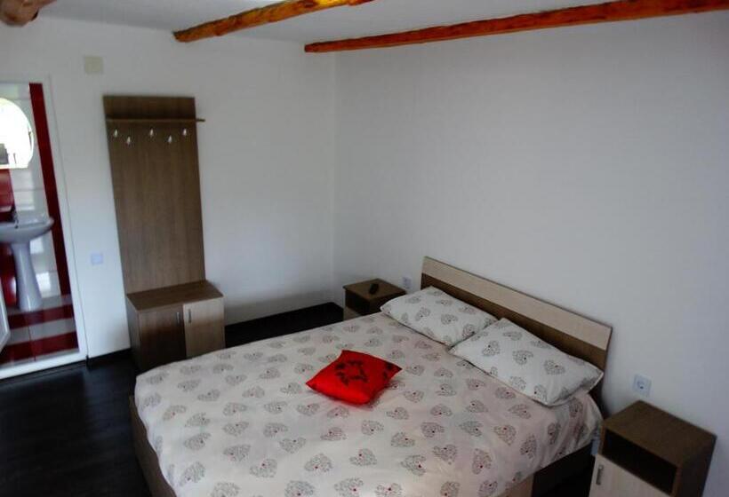 اتاق استاندارد, Casa Veche Corbeni