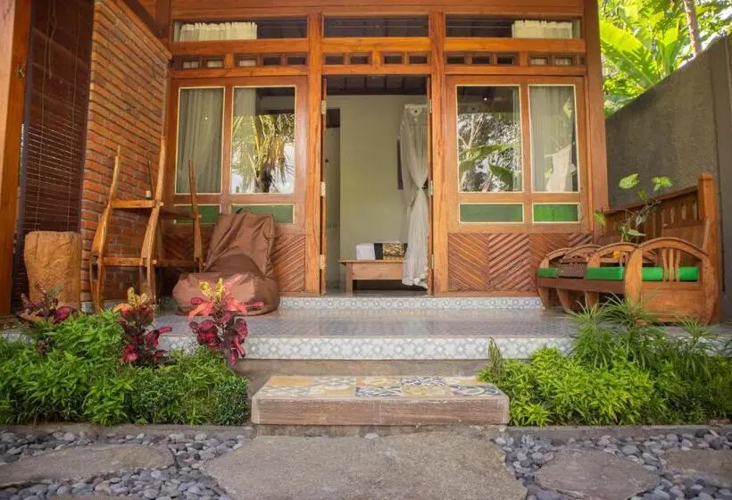 ガーデンビュースーペリアールーム, Mirah Guest House