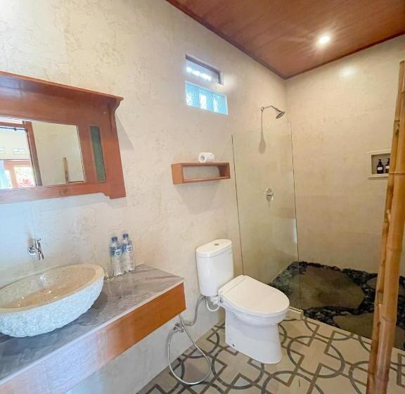 Habitació Estàndard amb Terrassa, Mirah Guest House