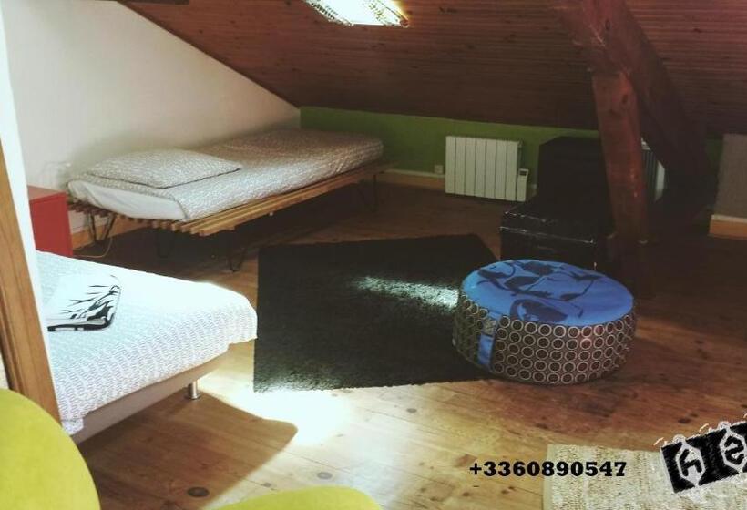 غرفة قياسية رباعية, H2oholidays   Auberge De Jeunesse   Youth Hostel