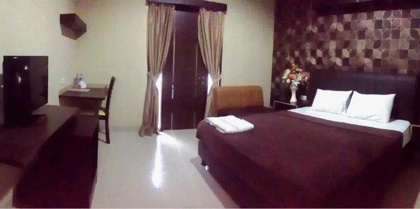 اتاق استاندارد با تراس, Grand Krakatau Hotel Serang