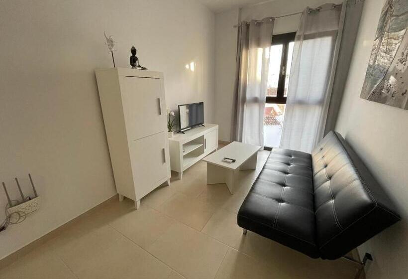 جناح ملكى, Royal Suites Estepona