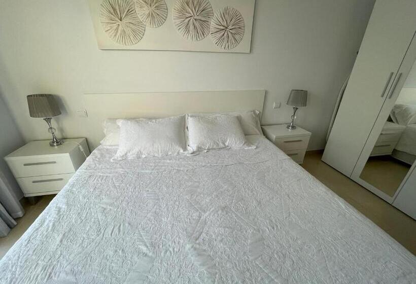 شقة غرفة واحدة, Royal Suites Estepona