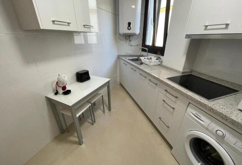 סוויטת ג'וניור עם מרפסת, Royal Suites Estepona