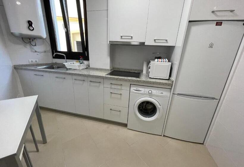 סוויטת ג'וניור עם מרפסת, Royal Suites Estepona