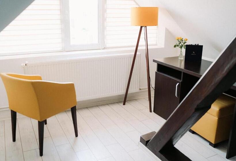 标准间, Vila Anca