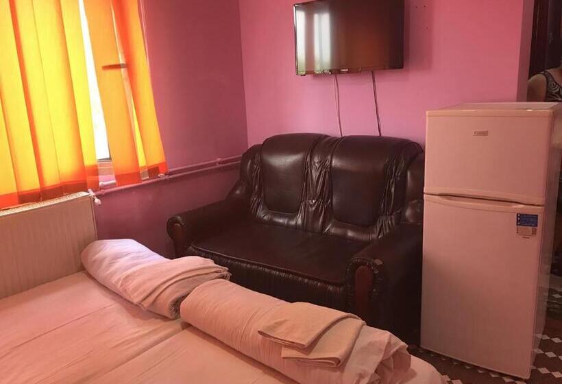 חדר סטנדרט, Continental