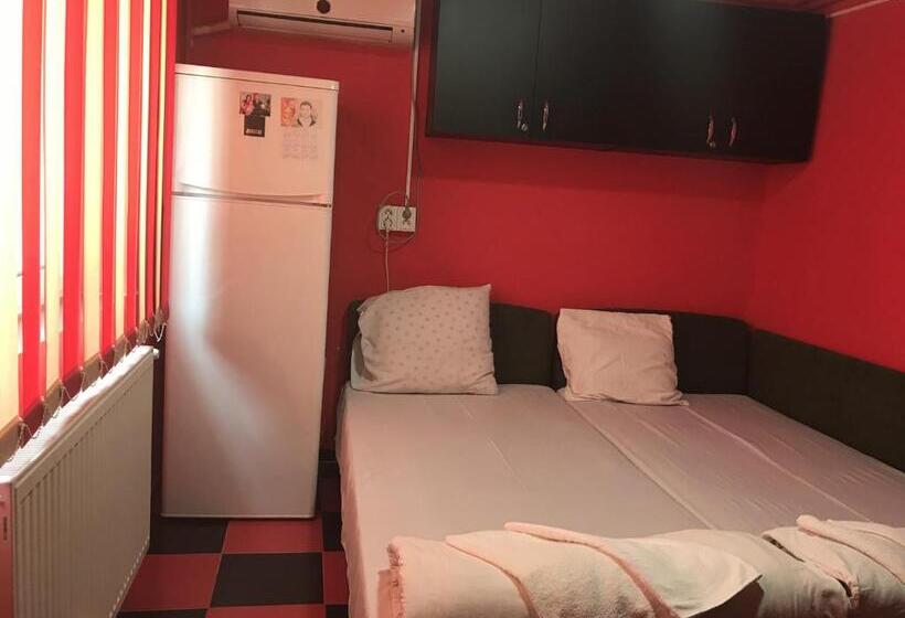 חדר סטנדרט, Continental