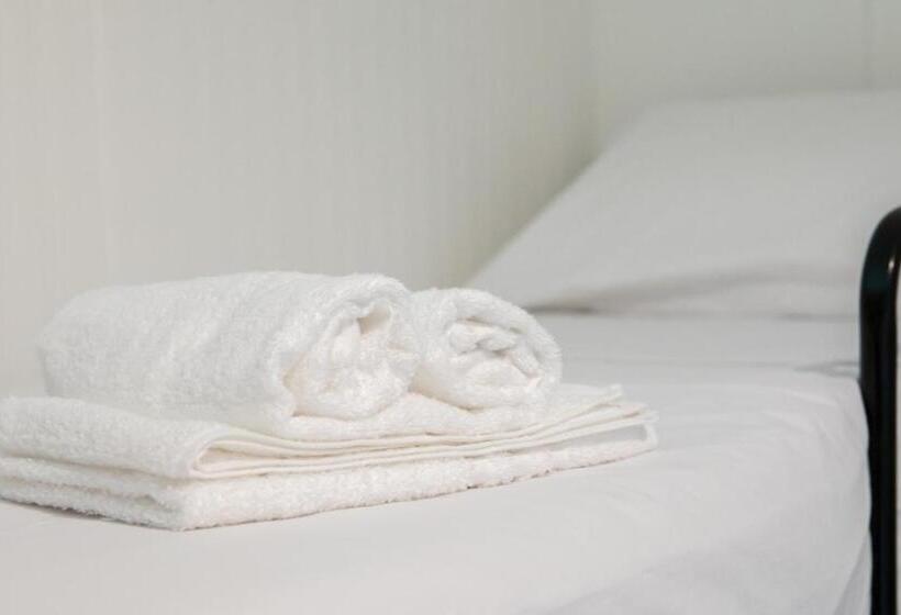 חדר משפחתי, Green Balera